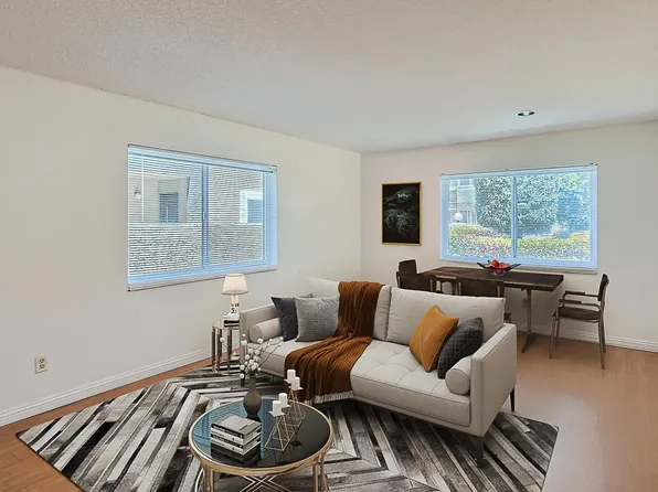 7425 Charmant Dr #2609, San Diego, CA 92122