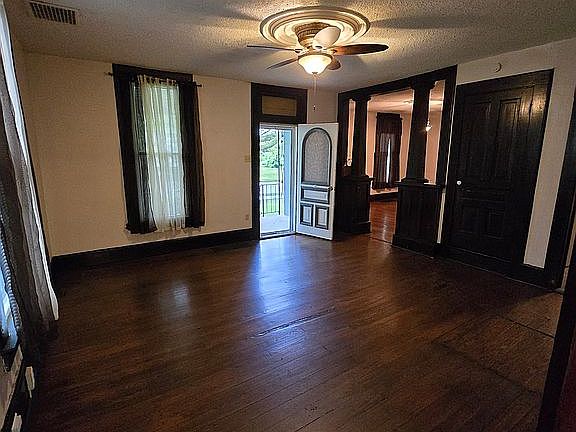 2nd image of 310 Henry St