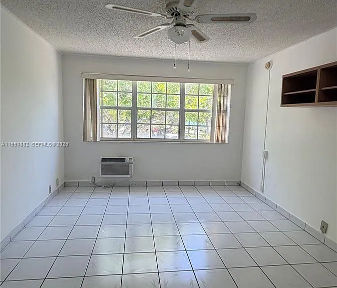 6484 Indian Creek Dr #107 — Photo 9