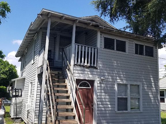 2nd image of 835 15th St N