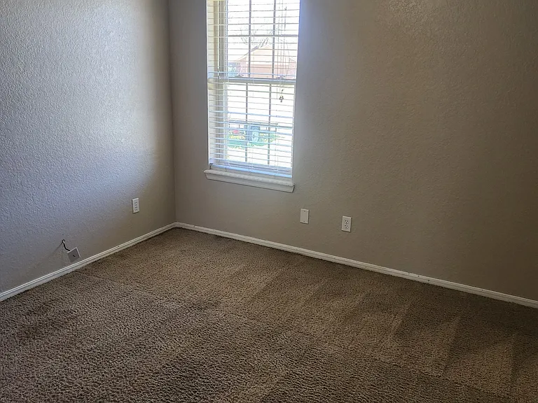2821 Mount Vernon Rd — Photo 13