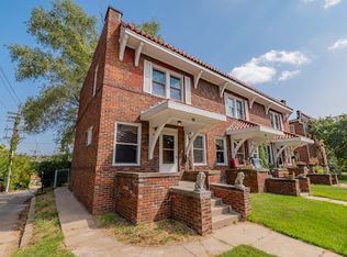 215 S 48th St, Omaha, NE 68132