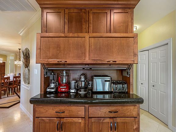Appliance garage cabinet