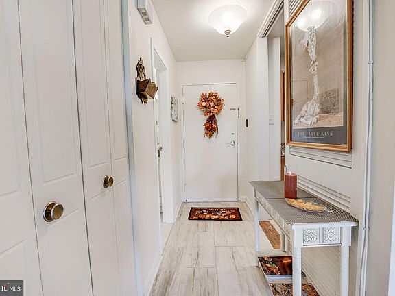 3rd image of 301 N Beauregard St APT 309