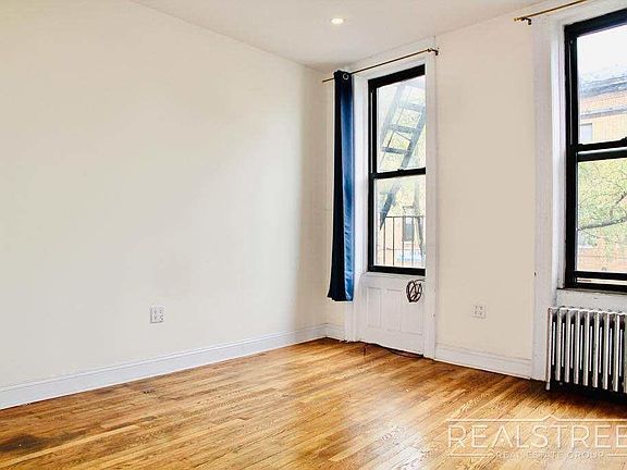 2nd image of 5615 Catalpa Ave #B1