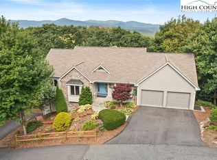 316 Sugar View Cir, Blowing Rock, NC 28605