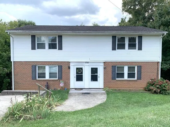 1720 Pomeroy Rd #A & B, Salem, VA 24153