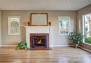 3rd image of 8041 Kentwood Ave