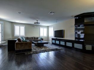 5647 Spanish Valor Rd, Las Vegas, NV 89135