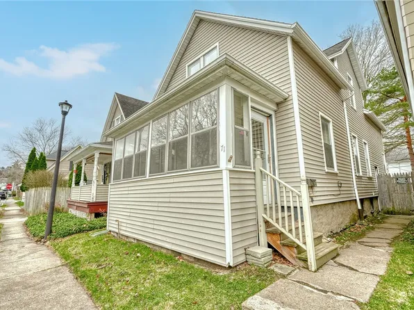 71 Seager St, Rochester, NY 14620