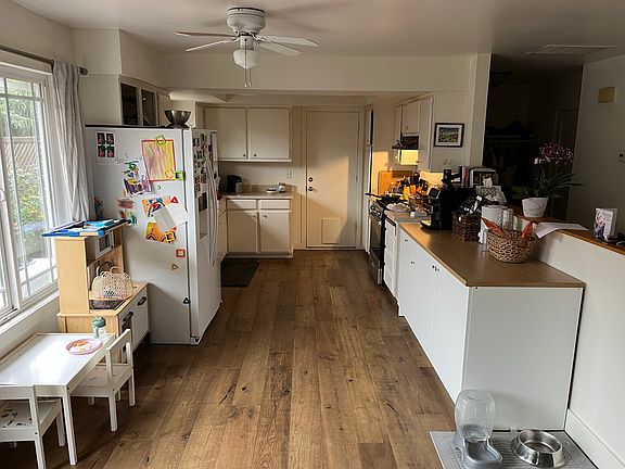 3rd image of 530 Mariano Dr