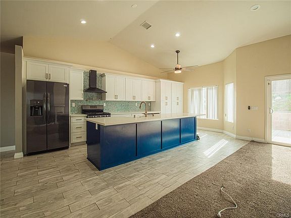 3rd image of 23139 Sunny Canyon St