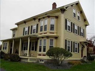 36 Buxton St, North Smithfield, RI 02896