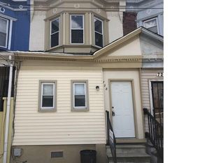 728 State St, Camden, NJ 08102