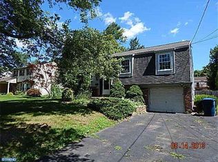 1845 Palomino Dr, Warrington, PA 18976