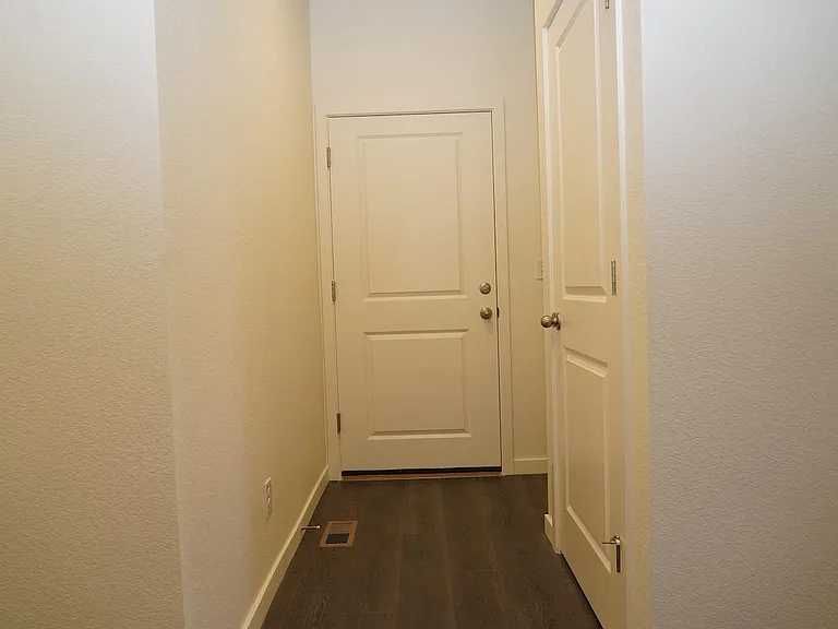 2219 Fiadore Trl — Photo 21