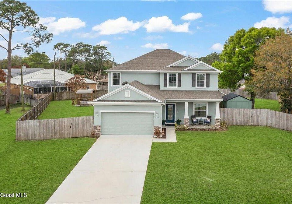 1st image of 800 Lyons Cir NW