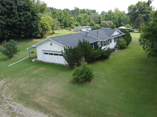 8689 Reeds Corners Rd, Dansville, NY 14437