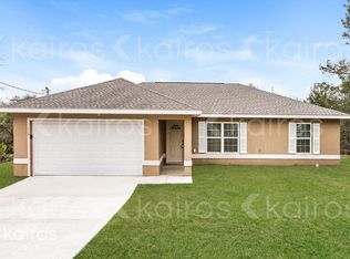 115 Fisher Trace Dr, Ocklawaha, FL 32179