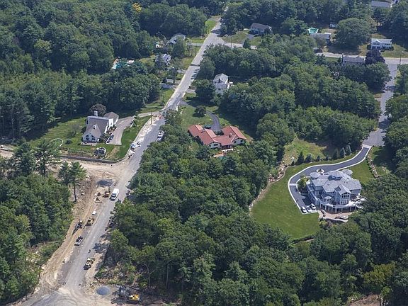 3rd image of 30 Stonewood Dr Lot 2A