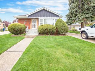 5227 Oakdale Dr, Oak Lawn, IL