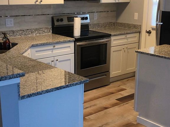 2nd image of 12544 Alder St NW