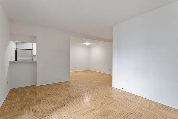 Rented by Platinum Properties | media 13