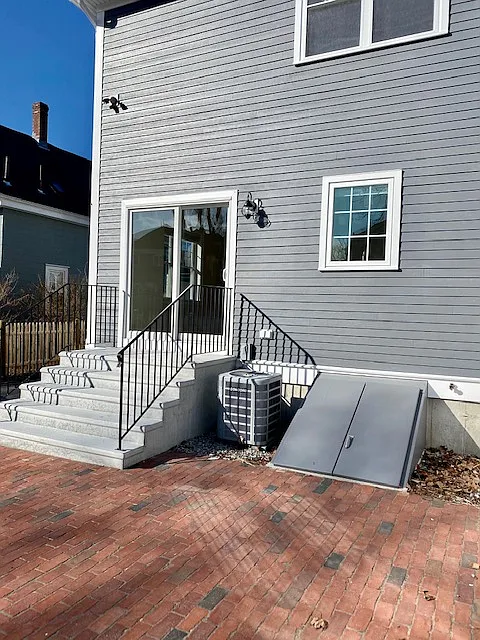 Winthrop Street - 10A Morse Street — Photo 2