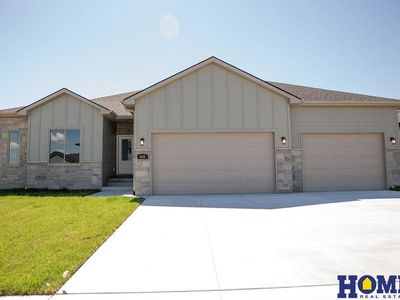 835 N 106th St, Lincoln, NE, 68527