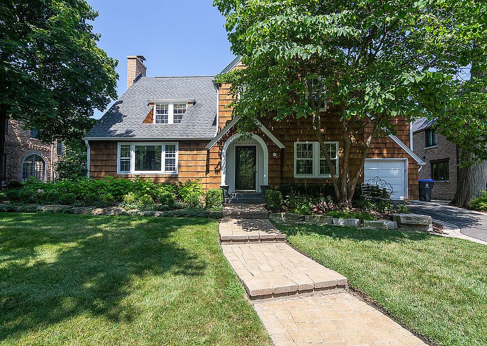 1st image of 451 Oakdale Ave
