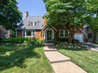 451 Oakdale Ave, Glencoe, IL 60022