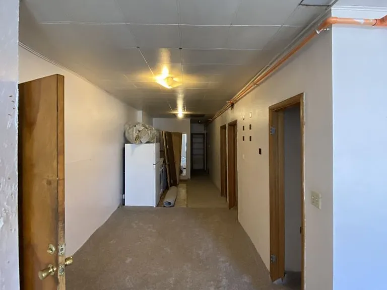 732 1/2 Massachusetts St — Photo 18