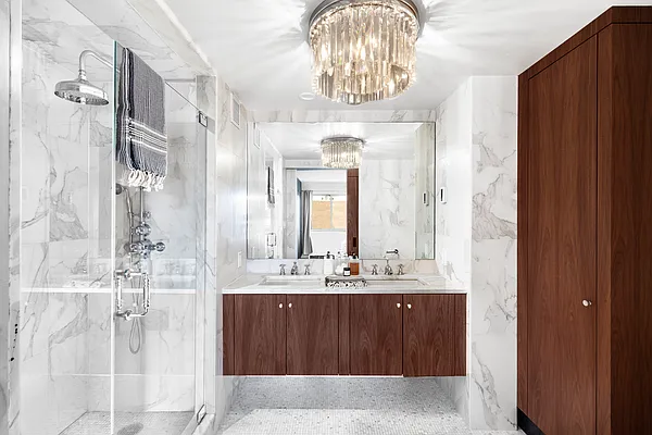 Sold by Compass | media 9
