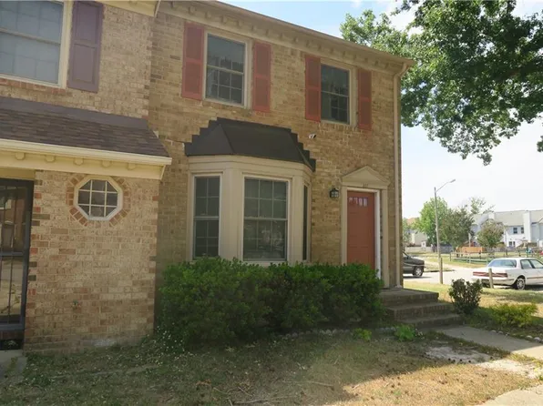 307 Paxford Dr, Virginia Beach, VA 23462