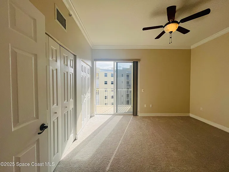490 Sail Ln #605 — Photo 17
