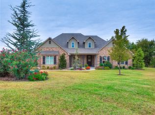 9970 Pine Ridge Rd, Edmond, OK 73025