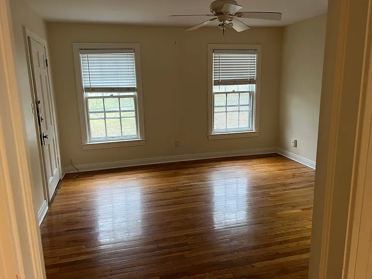 381 S Galt Ave #3 — Photo 6