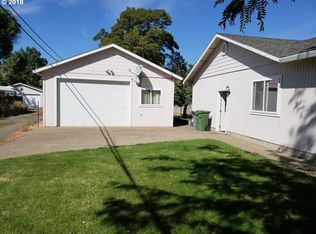 2608 N Spruce St, La Grande, OR 97850