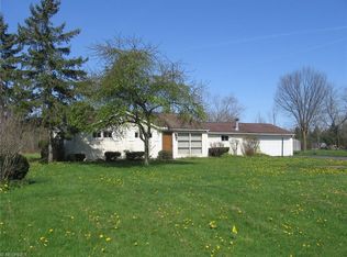 15954 Thomas St, Newbury, OH 44065