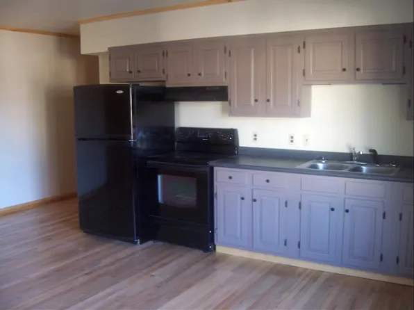 139 S Esselstyne St #1A, Cape Vincent, NY 13618