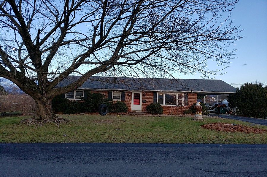 1st image of 356 S Summit Ave