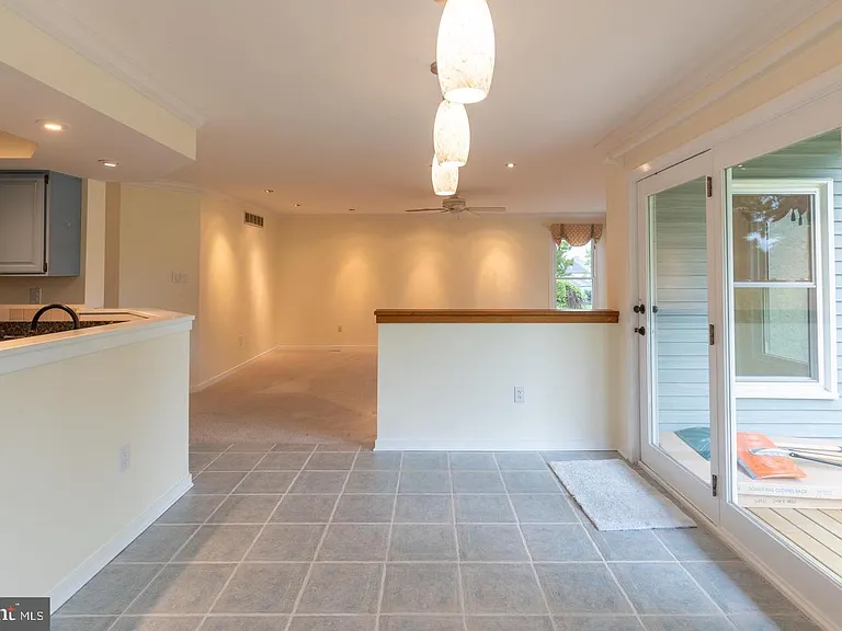 56 W Windrose Dr — Photo 28