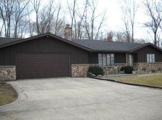 N8070 Rolling Hills Dr, Fond Du Lac, WI 54937