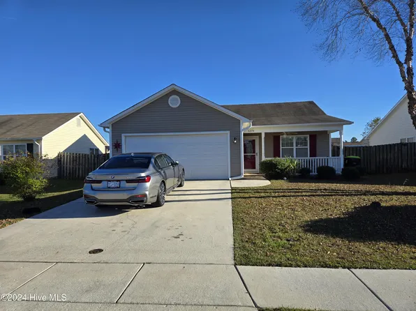 3274 Greenridge Way, Leland, NC 28451