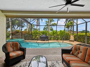 6903 Mauna Loa Ln, Naples, FL 34113