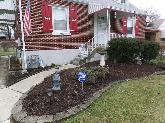 2nd image of 2423 Nova Ave
