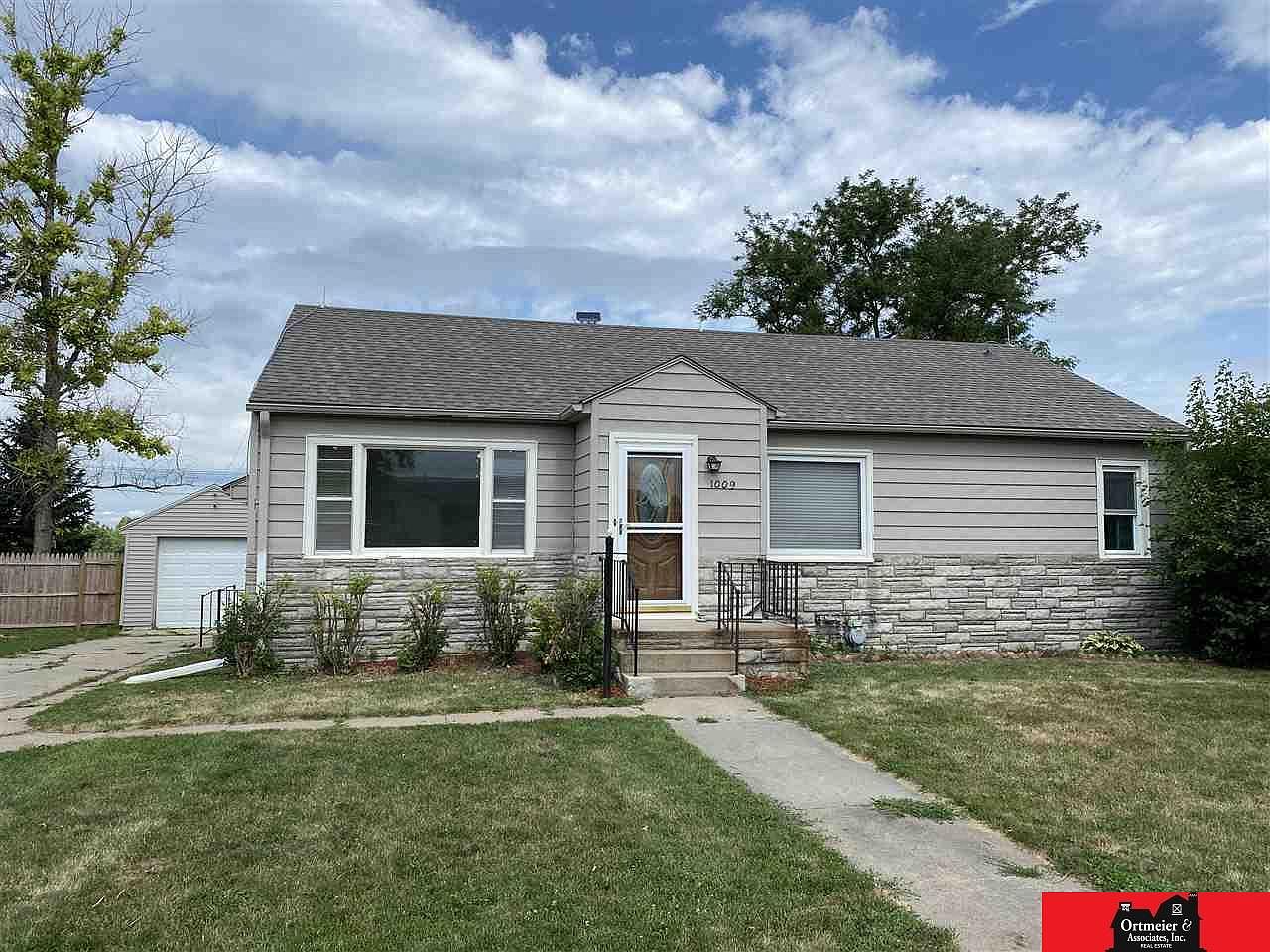 1009 12th St, Wisner, NE 68791 Zillow