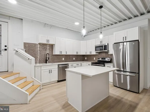 1116 N Bodine St #C, Philadelphia, PA 19123