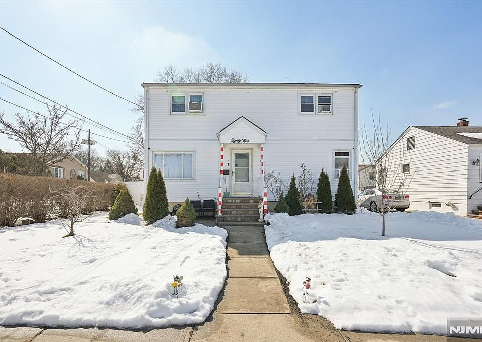 1st image of 84 Richmond Street