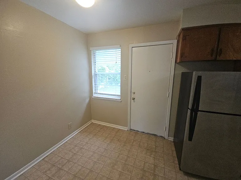 6419 Onyx Dr N — Photo 5